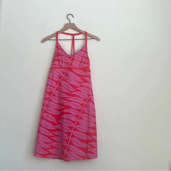 PATAGONIA SUNDOWN CORAL PINK SALLY DRESS EUCALYPTUS FRONDS Criss Cross Shelf Bra - Picture 3 of 14